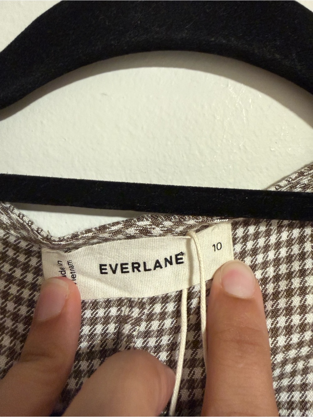 Everlane Taupe and White Gingham Sleeveless Button-Front Top Vest - Picture 3 of 10